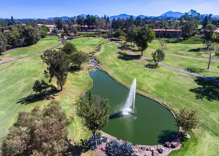 Hotels with tennis Rancho Bernardo Inn